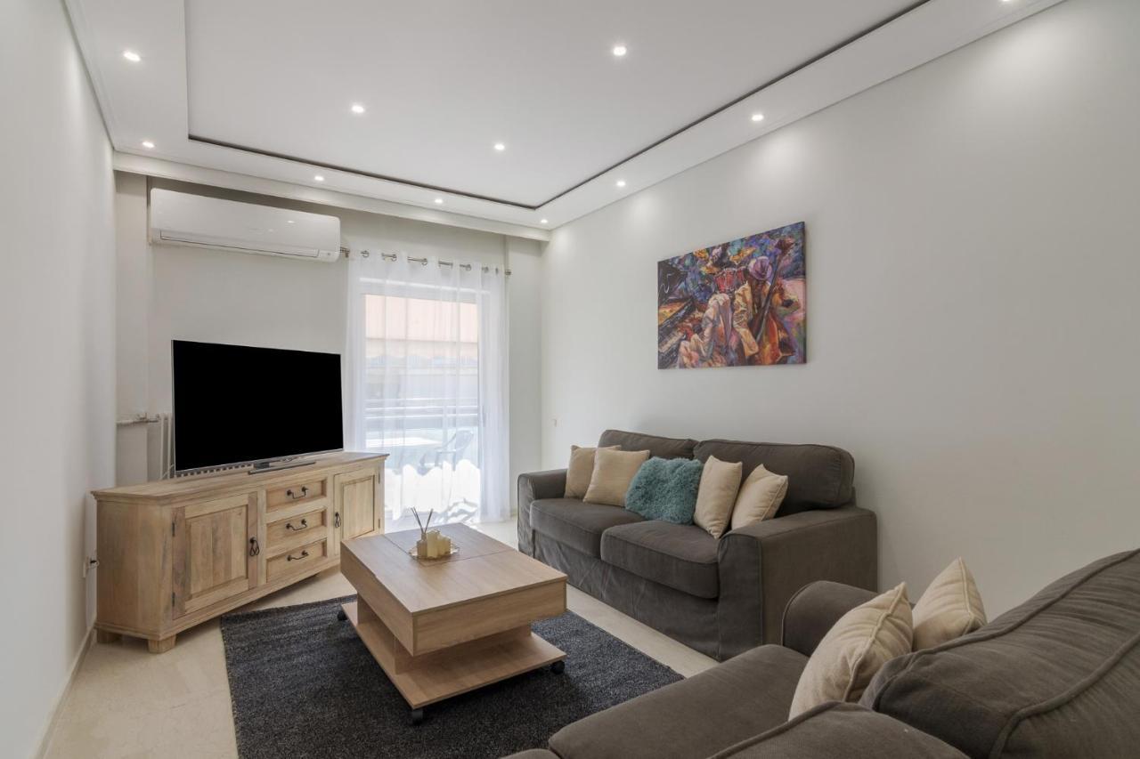 Spacious And Modern Flat For 4 Athens Exterior photo